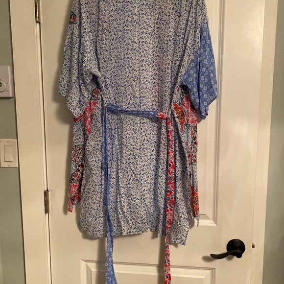 COPY - Kimono - Dressing Gown - Robe - Picture 2 of 3